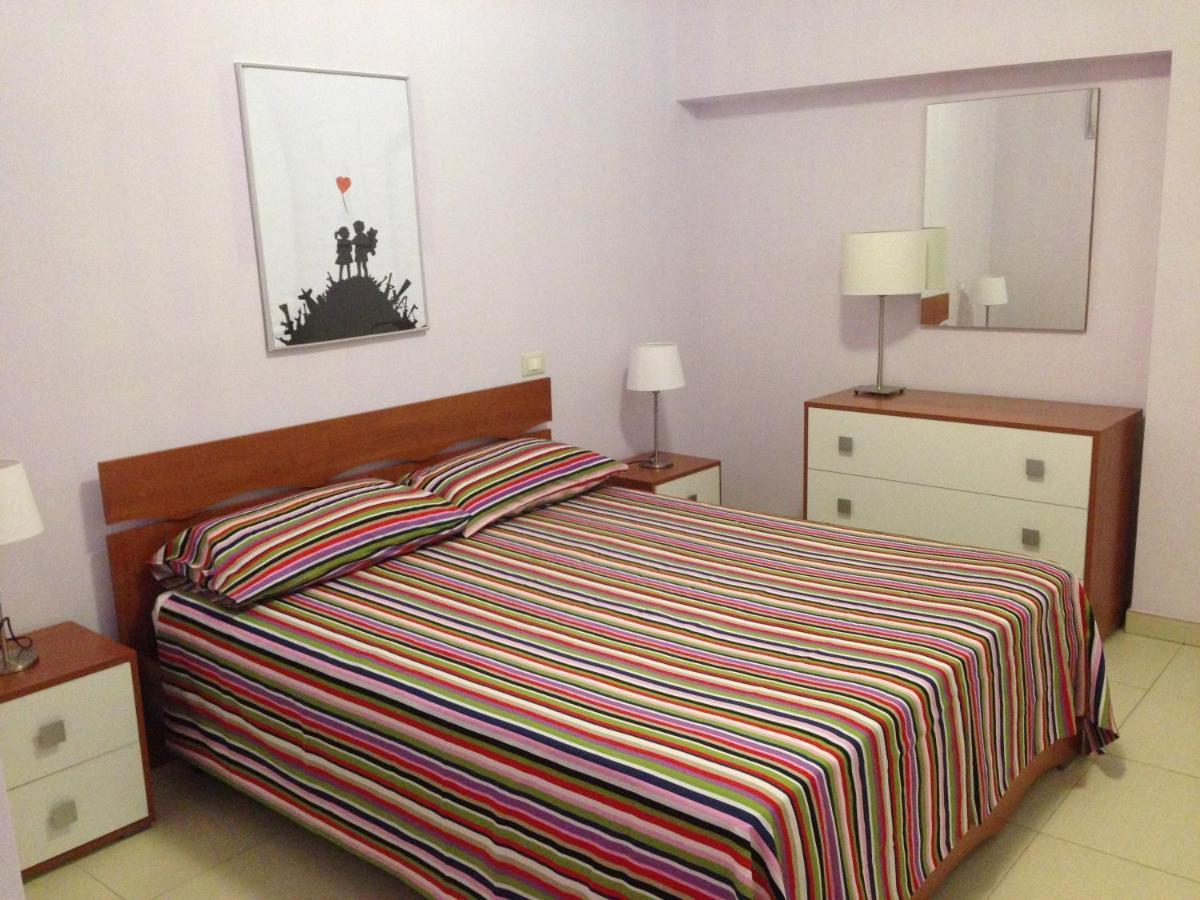 B&B Porta San Marco San Severo Rum bild